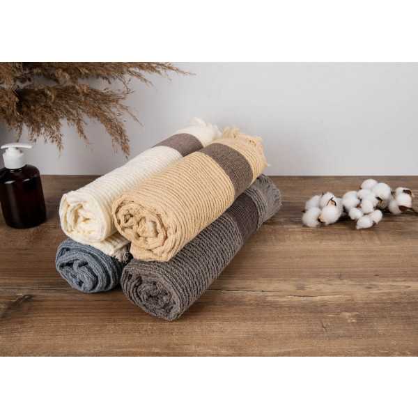 Фото - Рушник банний GM Textile махровий ваніль Осло 70x140