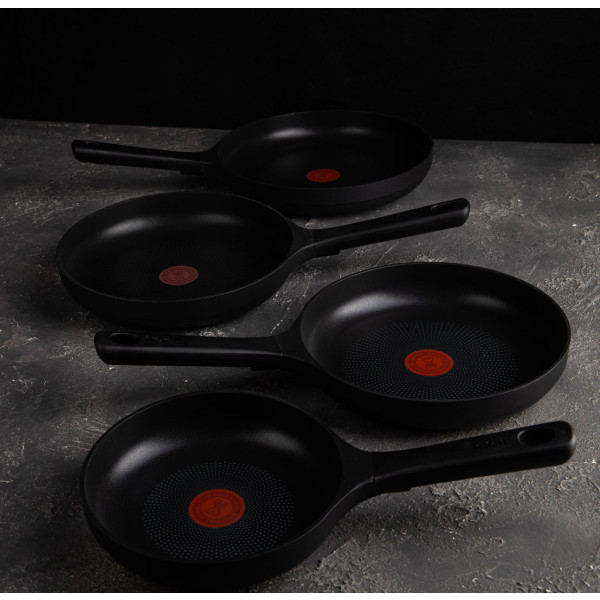 Фото - Сковорода універсальна Tefal G6120244 Trattoria PRO 20 см