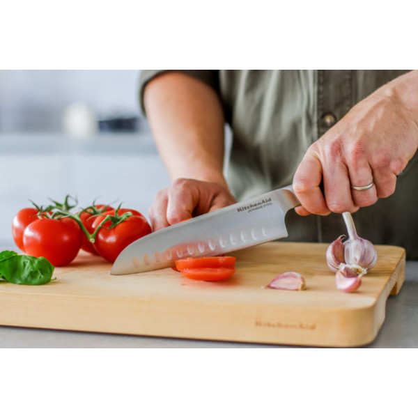 Фото - Ніж сантоку KitchenAid Coreline 18 см (KOG7IKSSOHOBA)