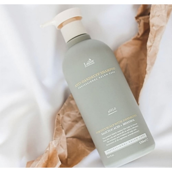 Фото - Шампунь жіночий Lador Anti-Dandruff 530 мл (8809500814566)