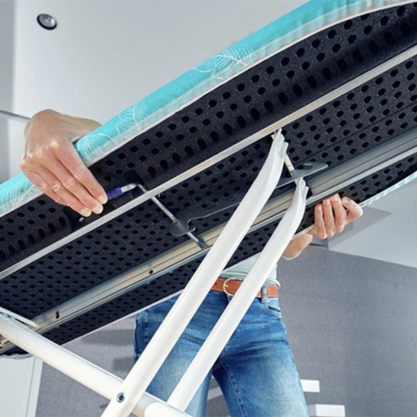 Фото - Гладильная доска Leifheit АIRBOARD COMPACT M PLUS (72586)