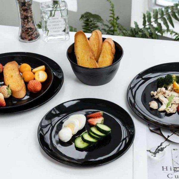 Фото - Тарілка обідня Luminarc Friends Time Black 21 см (P6361)