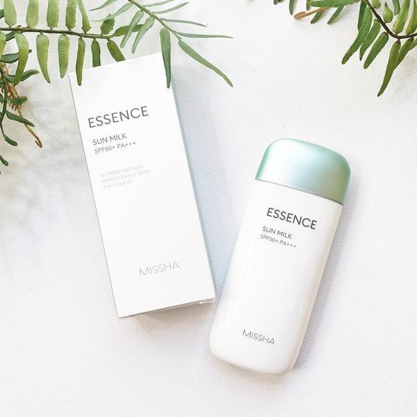 Фото - Средство для загара Missha All Around Safe Block Молочко SPF50+ PA+++ 70 мл (8809581452329)