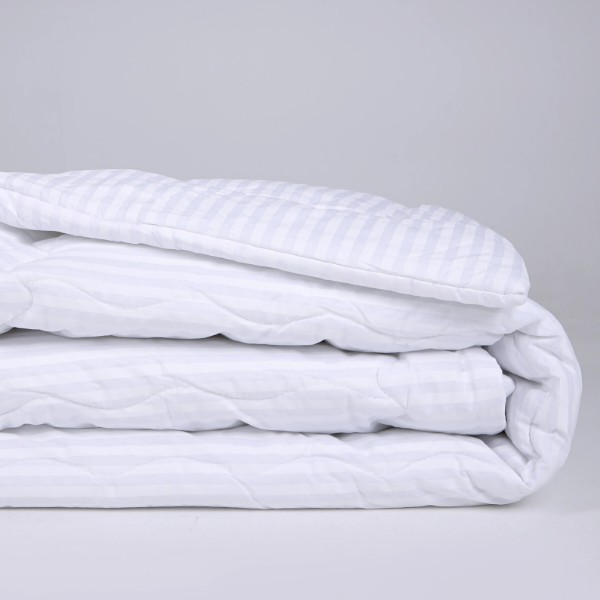 Фото - Одеяло летнее двуспальное евро MirSon антиаллергенное №169 Сolor Fun Line 17-0605 Stripe White EcoSilk 220х240 + нав. 2 шт. (2200010854251)