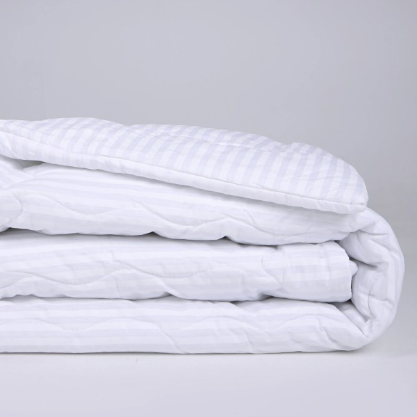 Фото - Ковдра дитяча демісезонна MirSon антиалергенна №173 Сolor Fun Line 17-0605 Stripe White Eco-Soft 110х140 + нав 2 шт. (2200010850741)
