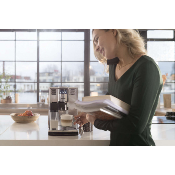 Фото - Кофемашина Philips Series 5000 EP5365/10