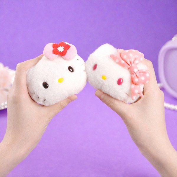 Фото - М'яка іграшка-сюрприз Pop Top HELLO KITTY – ЗІРКОВИЙ СТИЛЬ в асортименті (25MR-001)