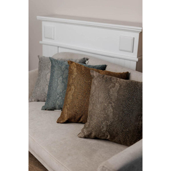 Фото - Подушка декоративная Прованс PYTHON коричневая 45х45 см (043158)