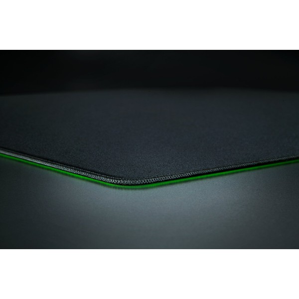 Фото - Килимок для миші  ігровий Razer Gigantus V2 PRO Max control L (RZ02-05490100-R3M1)