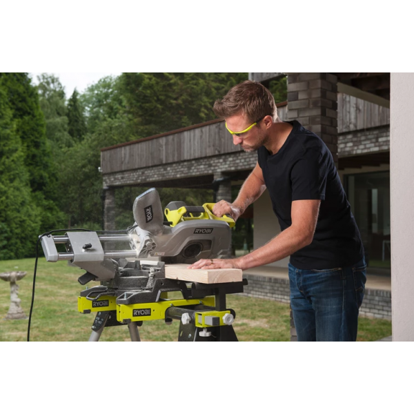 Фото - Пила торцева Ryobi EMS305RG