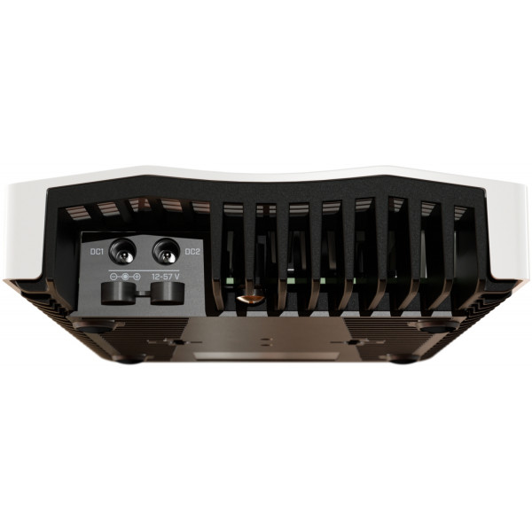 Фото - Коммутатор локальной сети (Switch) MikroTik CRS304-4XG-IN