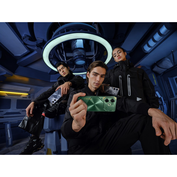 Фото - Смартфон Tecno Pova 6 8/256Gb Interstellar Blue (LI7)