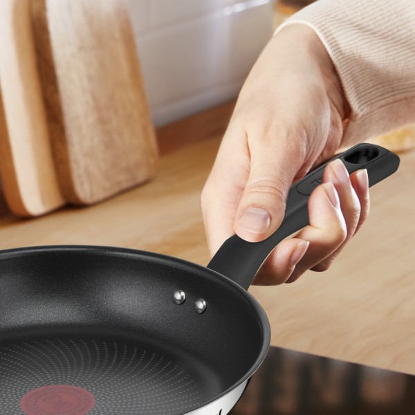 Фото - Сковорода універсальна Tefal B8180455 Delicious 24 см