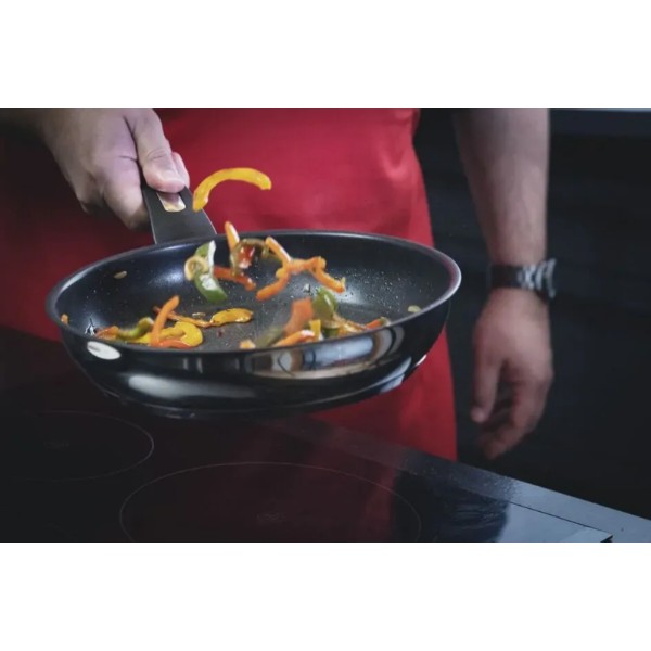 Фото - Сковорода универсальная Tefal E3000104 Emotion 18 см