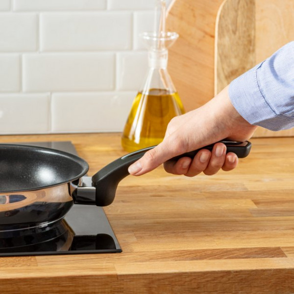 Фото - Сотейник Tefal E3007704 Emotion 26 см