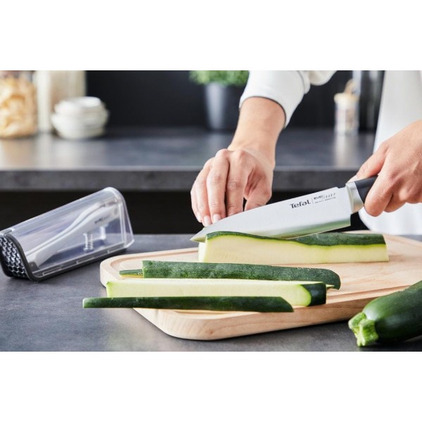 Фото - Нож кухонный Tefal Eversharp 16.5 см с чехлом-точилкой (K2569004)