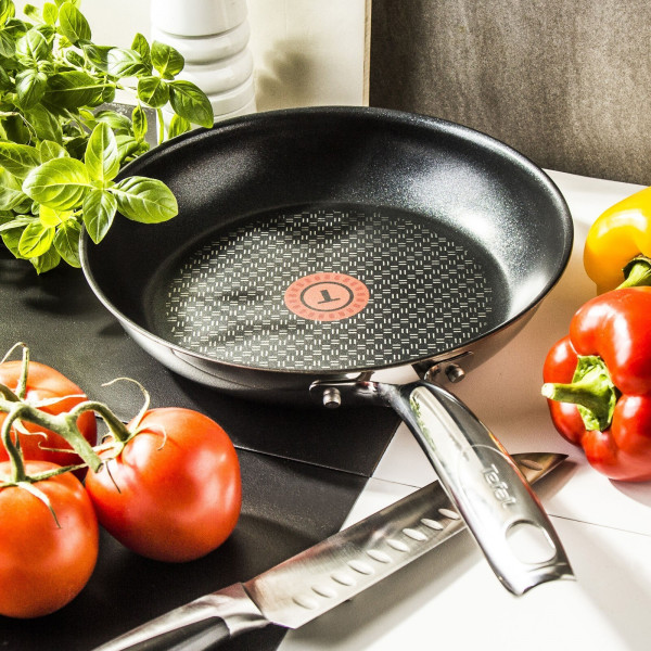 Фото - Набір сковорідок Tefal G718S334 Duetto+ 20см/24см/28 см