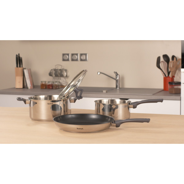 Фото - Сковорода універсальна Tefal G7300455 Daily Cook 24 см