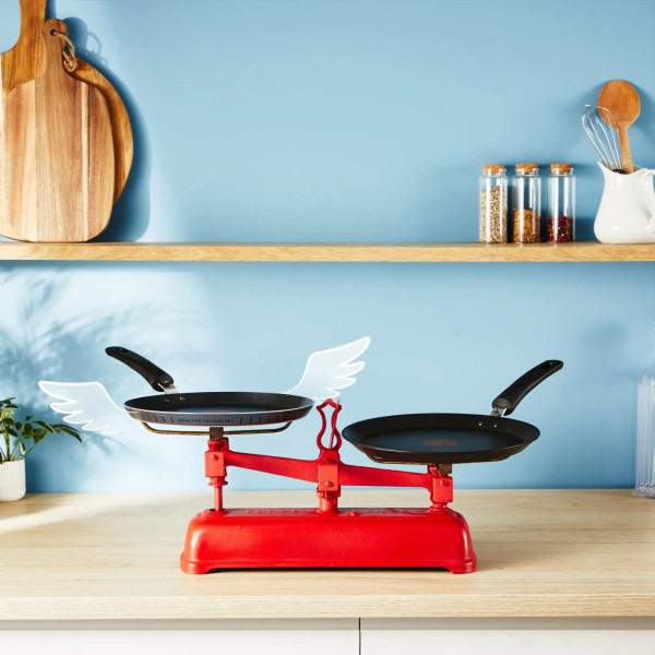 Фото - Сковорода для млинців Tefal H0563842 So'Light 25 см