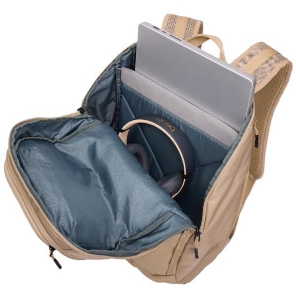 Фото - Рюкзак для ноутбуку Thule Chasm 26L TCHB-215 Gentle Beige (3205449)