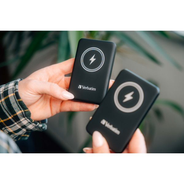 Фото - Батарея мобільна Verbatim Charge 'n' Go 10K mAh (BCK MCP-10BK)