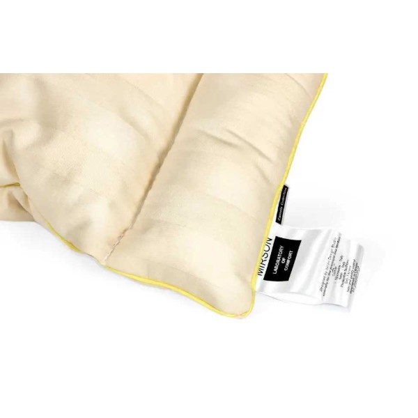 Фото - Подушка стандартная MirSon Малыш Carmela Ecosilk 805 40х60 см (2200000251190)