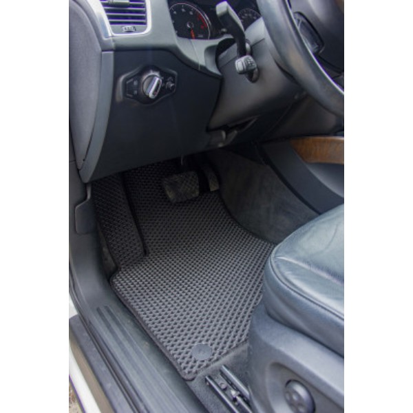 Фото - EVA килимки в салон авто EVAtech для Q5 (8R) Quattro Restyling Audi 2012-2017 1 покоління SUV USA (AU42898C5AV4RGB)