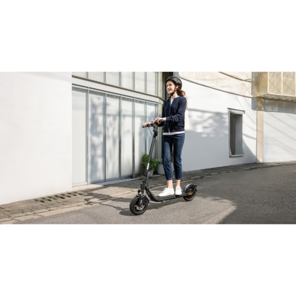 Фото - Електросамокат Segway Ninebot F2 II E