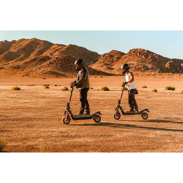 Фото - Електросамокат Ninebot by Segway GT3 PRO Black (AA.06.02.02.0004)