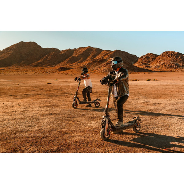 Фото - Електросамокат Ninebot by Segway GT3 PRO Black (AA.06.02.02.0004)