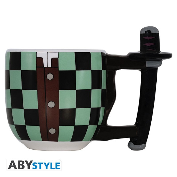 Фото - Чашка ABYstyle 3D DEMON SLAYER: KIMETSU NO YAIBA Tanjiro Sword Handle 450 мл (ABYMUGA076)