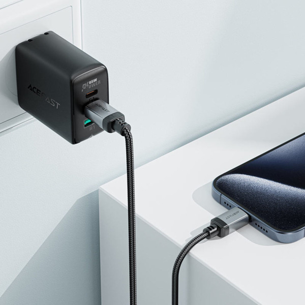 Фото - Кабель синхронизации данных AceFast USB 2.0 USB-C to USB-C, 1.2 м, 3.0A, aluminum alloy Black, C20-03 (6974316283775)