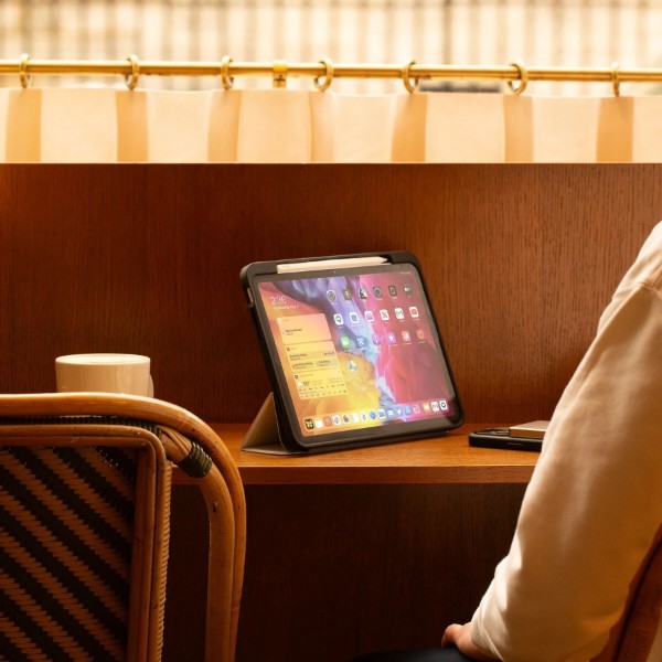 Фото - Чохол для планшету Native Union Active Case Sandstone for iPad 11" A16 (ACTCSE-SAN-IP-109)