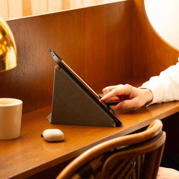 Фото - Чохол для планшету Native Union Active Case Sandstone for iPad 11" A16 (ACTCSE-SAN-IP-109)