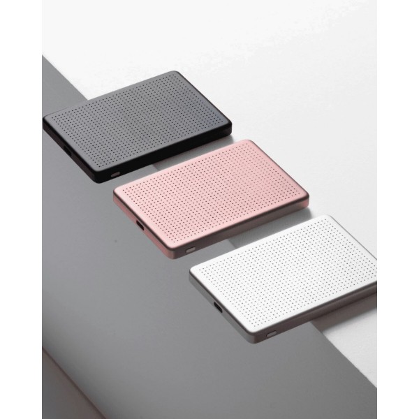 Фото - Батарея мобильная Native Union Active Magnetic 5 000mAh Sandstone (ACTPB-5KMS-SAN)
