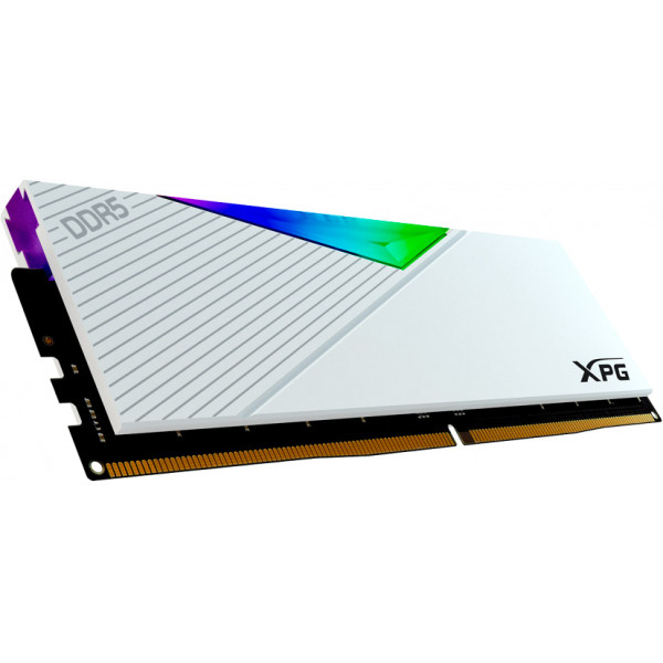 Фото - Память DDR ADATA XPG Lancer RGB White DDR5 5200MHz 32GB Kit 2x16GB (AX5U5200C3816G-DCLARWH)