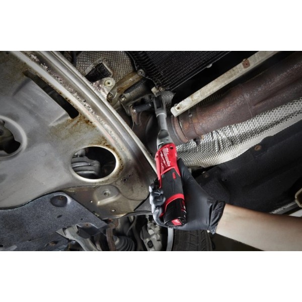 Фото - Гайковерт аккумуляторный Milwaukee 3/8" M12 FIR38LR-0, 75Нм (4933471500)