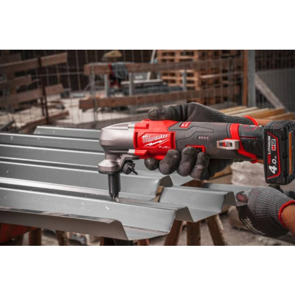 Фото - Ножиці по металу Milwaukee M12 FNB16-0 (4933479617)