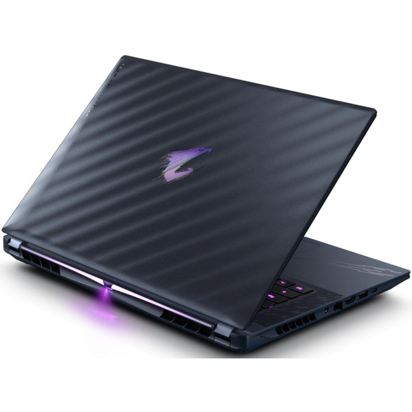 Фото - Ноутбук игровой Gigabyte Master 16 (AORUS_16_BYHC5UAE65SP) Black