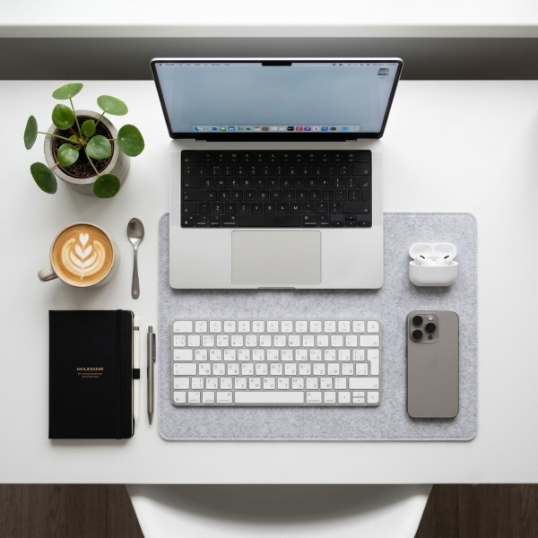 Фото - Клавиатура беспроводная Apple Magic Keyboard UA Bluetooth/USB White (MXCL3UA/A)