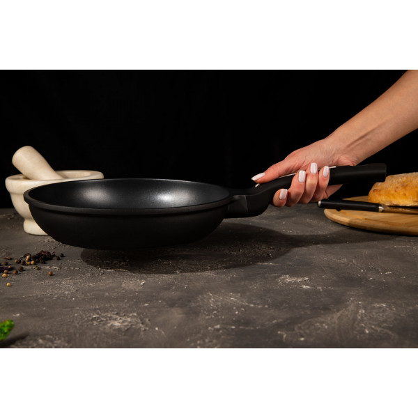 Фото - Сковорода універсальна Ardesto Black Mars Sarin 24 см (AR0724BC)