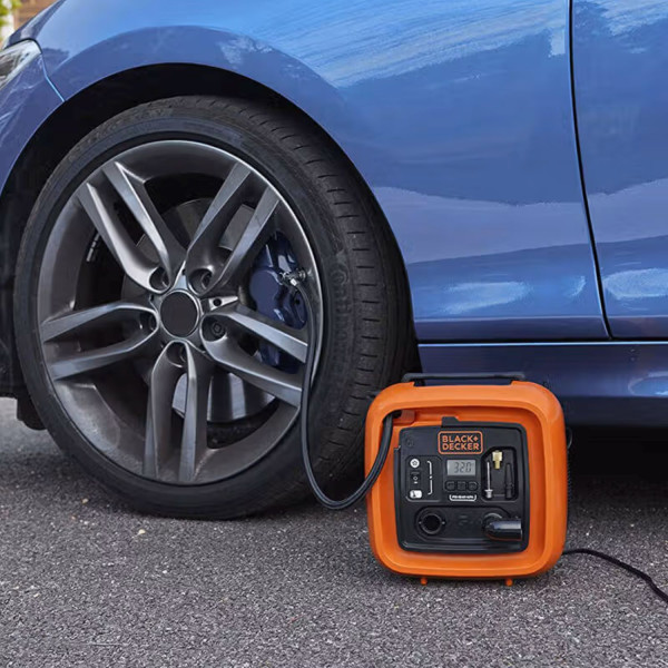 Фото - Автокомпресор Black&Decker ASI400