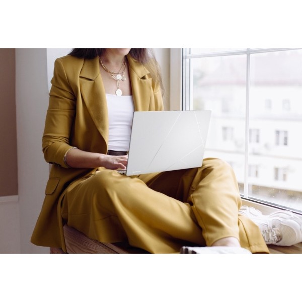 Фото - Ноутбук Asus Zenbook 14 UX3405CA-QL1487 Foggy Silver