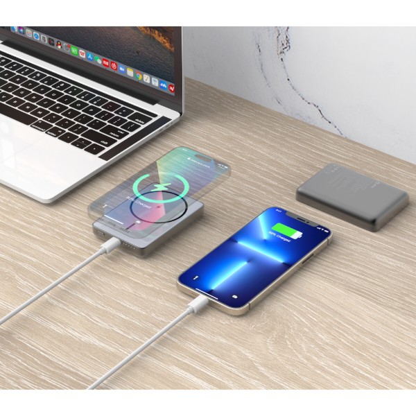 Фото - Батарея мобильная ATRIA PD20W USB-C 15W Wireless MagSafe 10000mAh gold (WPD-W72G)