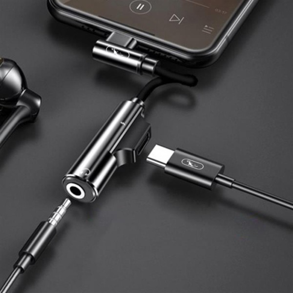Фото - Переходник аудио SkyDolphin AU03 USB Type-C - USB Type-C+3.5 мм (M/F) Black (ADPT-00027)