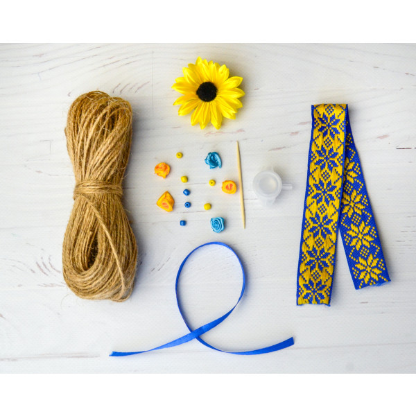 Фото - Набір для виготовлення декору Умняшка Лялька-мотанка Сонячна (НС-007)