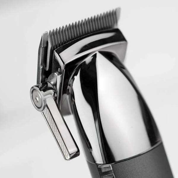Фото - Машинка для стрижки волос Babyliss E996E
