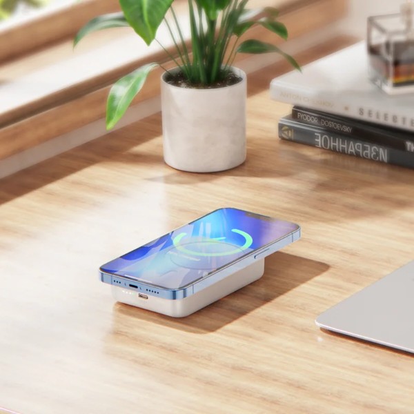 Фото - Батарея мобильная BOROFONE BJ25 Plus Reach PD20W 10000mAh White (6941991105326)