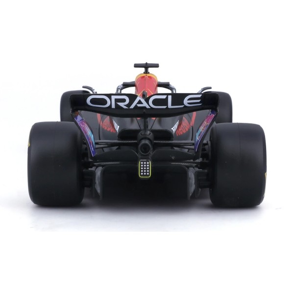 Фото - Металлический конструктор Bburago ORACLE RED BULL RACING RB20 (2024) (1:24) (18-28519)