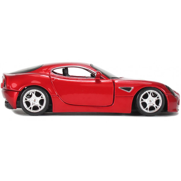 Фото - Колекційна машинка 1:32 Bburago Alfa 8C Competizione (2007) (червоний металік, 1:32) (18-43004)